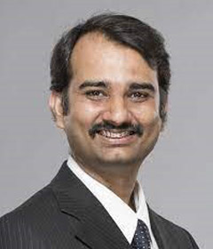 Dr. Amit-Yelsangikar